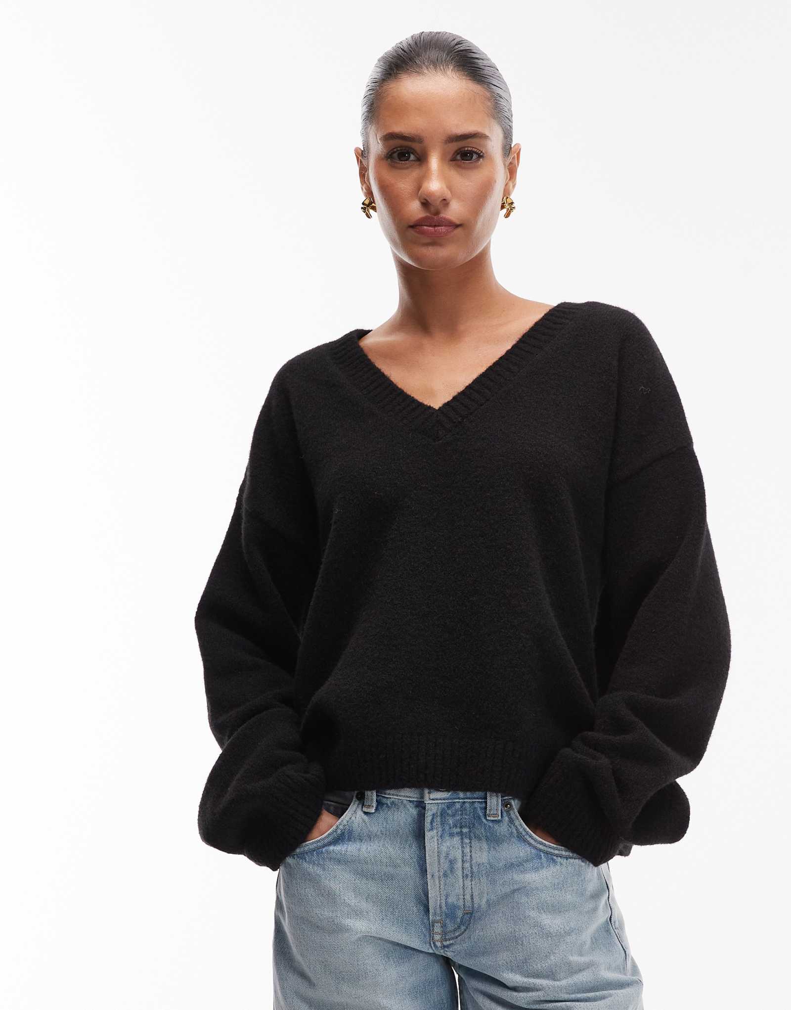 Вязаный свитер ASOS DESIGN из шерсти с широкими рукавами черного цвета