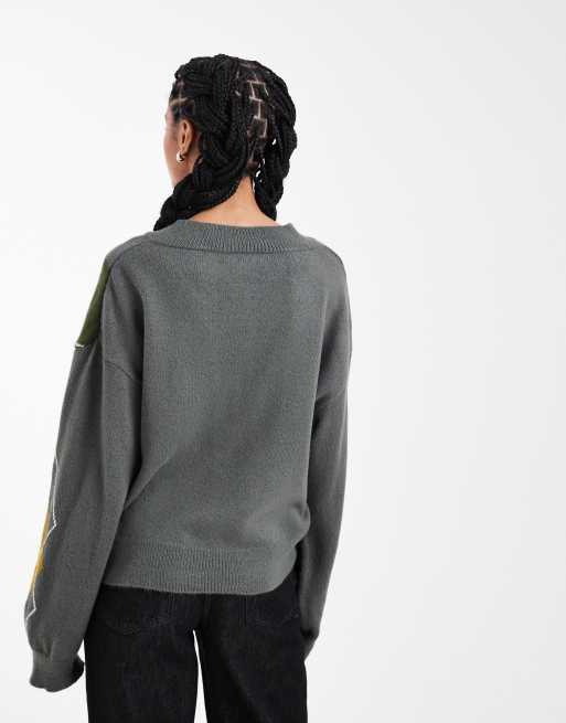 ASOS DESIGN knitted argyle v neck jumper in green, 3 of 4