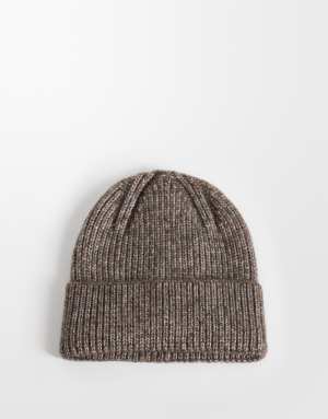 ASOS DESIGN knitted beanie in mink