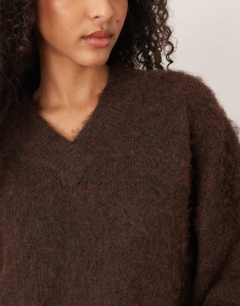 ASOS DESIGN knitted brushed v neck oversized jumper in chocolate - view 2