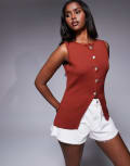 [ASOS DESIGN] ASOS DESIGN knitted button front waistcoat with gold buttons in rust-Copper L RUST