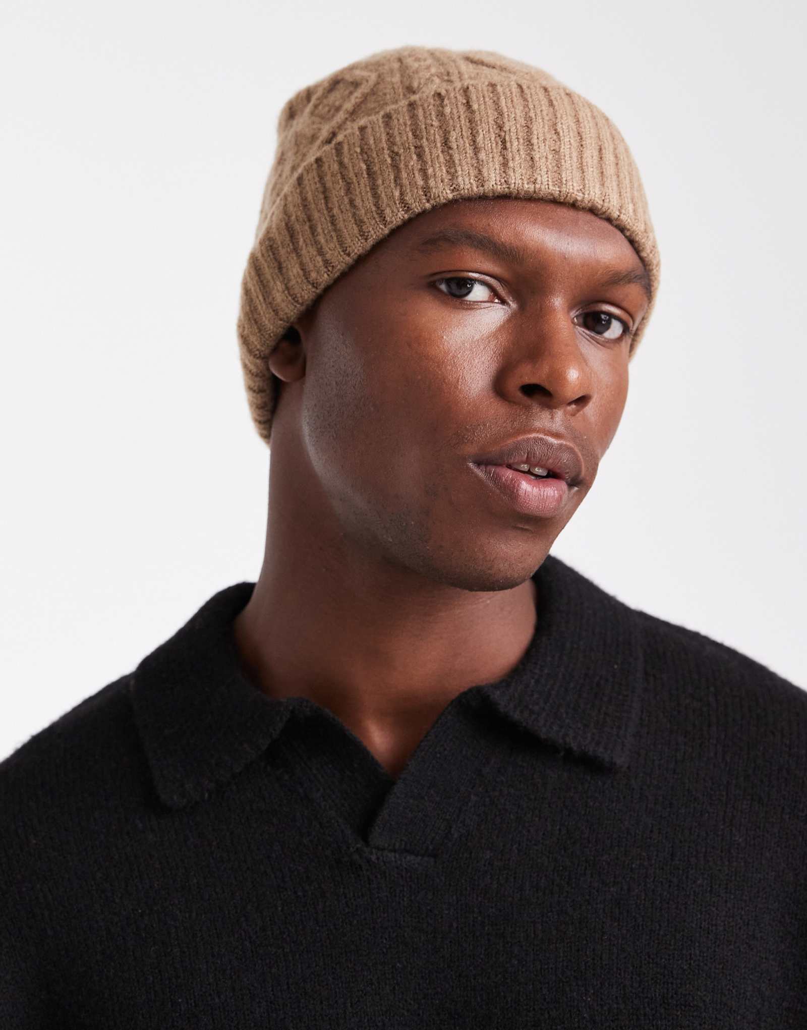 Вязаная шапочка-трость ASOS DESIGN нейтрального цвета