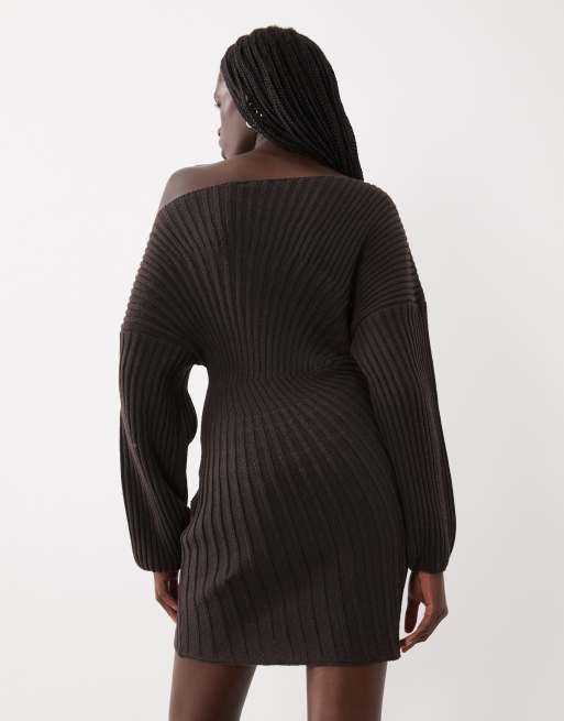 ASOS DESIGN knitted cinched pleated mini dress in chocolate brown, 4 of 4