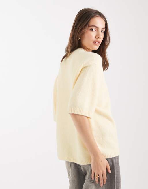 ASOS DESIGN knitted crew neck fluffy t-shirt jumper in buttermilk, 4 of 4