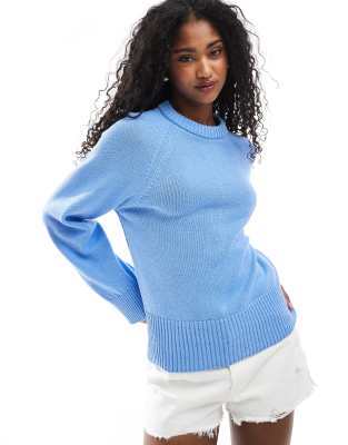 Asos Design Knitted Crew Neck Sweater With Raglan Sleeve In Blue