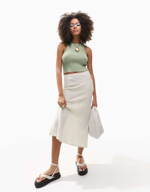 ASOS DESIGN knitted crop racer tank top in chunky stitch in khaki, 3 of 4