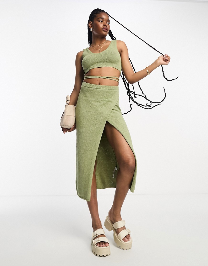 ASOS DESIGN knitted crop top with tie back in textured yarn in khaki co-ord-Green