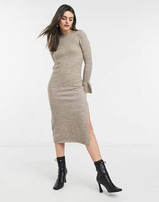 Bell sleeve sales jumper dress