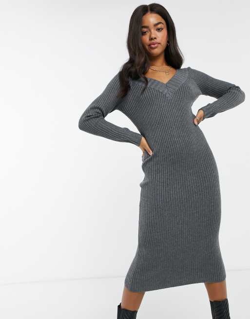 Grey v 2025 neck dress