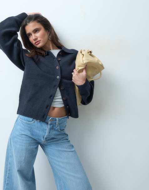 ASOS DESIGN knitted fitted shirt in navy - view 1
