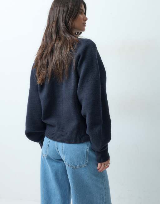 ASOS DESIGN knitted fitted shirt in navy, 4 of 4