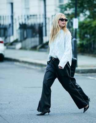 ASOS DESIGN ASOS DESIGN knitted jumper with textured stitch in wool blend in grey