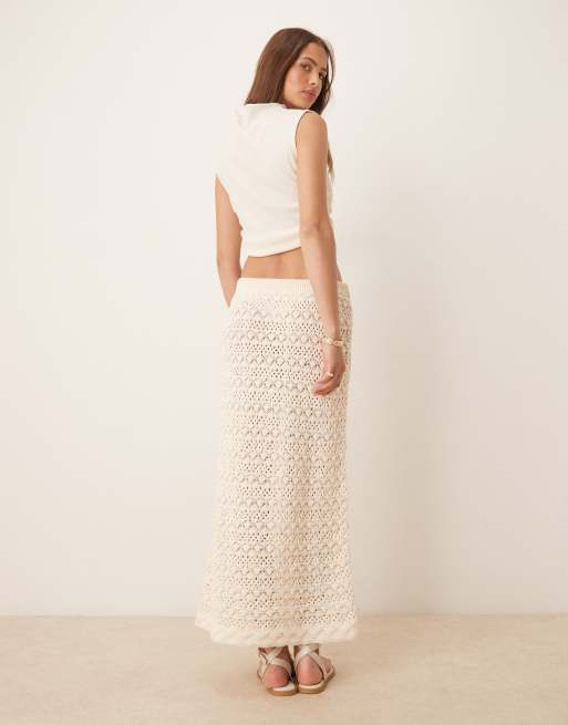 ASOS DESIGN knitted maxi skirt in ecru, 5 of 5