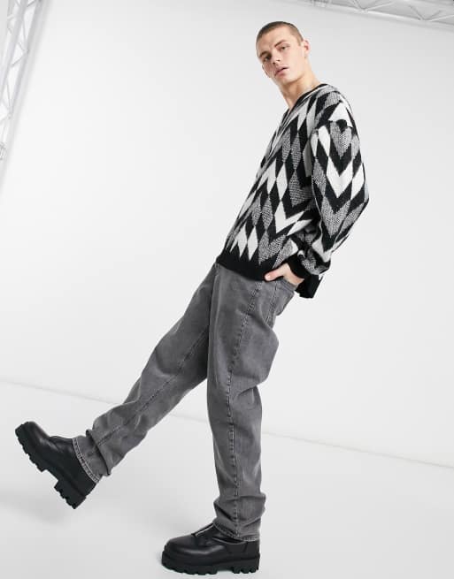 ASOS DESIGN knitted oversized v-neck jumper with monochrome checkerboard in black, 4 of 4
