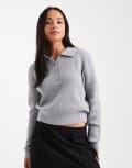 [ASOS DESIGN] ASOS DESIGN knitted relaxed collar henley jumper in light grey M Light Grey
