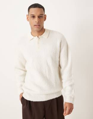 ASOS DESIGN ASOS DESIGN knitted relaxed rugby boucle polo in ecru-Neutral