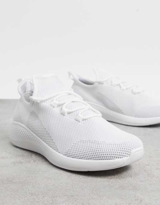 Knitted runner outlet trainers