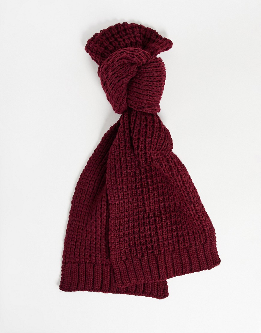 ASOS DESIGN knitted scarf in burgundy-Red