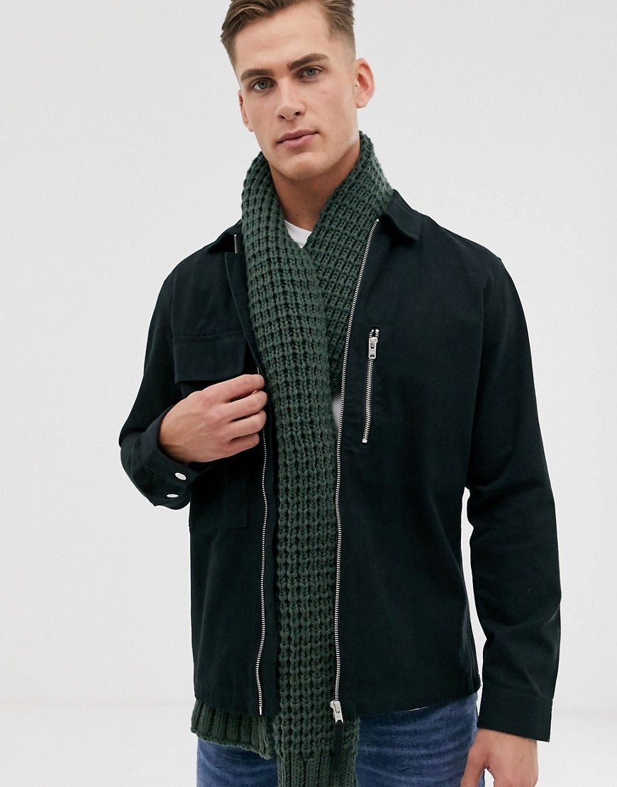 ASOS DESIGN knitted scarf in khaki-Green
