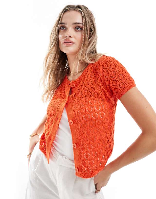 ASOS DESIGN - knitted short sleeve cardigan in stitch detail in red