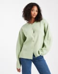 [ASOS DESIGN] ASOS DESIGN knitted structured crew neck cardigan with gold buttons in sage green XS Sage
