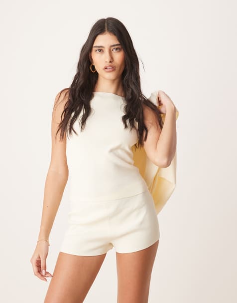 ASOS DESIGN knitted structured shorts in buttermilk (part of a set) - view 1