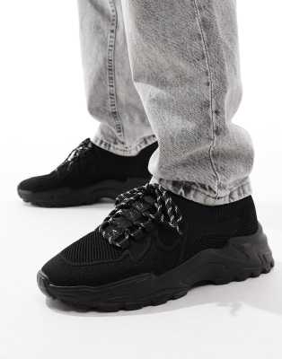  knitted trainers 