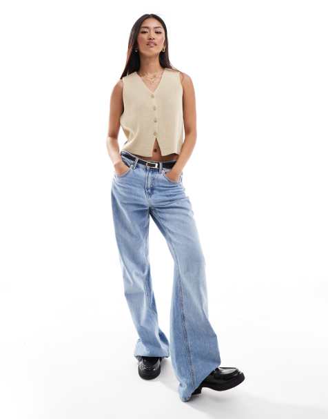 ASOS DESIGN knitted v neck waistcoat in stone - view 1