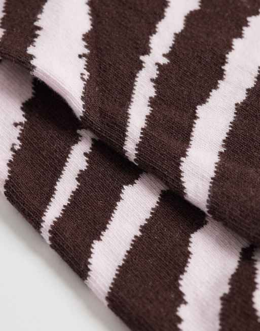 ASOS DESIGN – Knöchelsocken mit Rüschenkante und Zebramuster in Rosa und Braun, 3 von 3