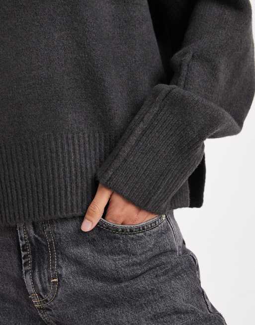 ASOS DESIGN - Koksgrå firkantet striktrøje med rund hals og sideslids, 4 af 4