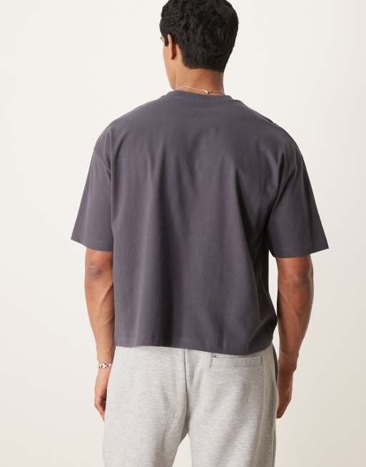 ASOS DESIGN - Koksgrå oversized T-shirt med souvenirgrafik på brystet i firkantet pasform, 4 af 4