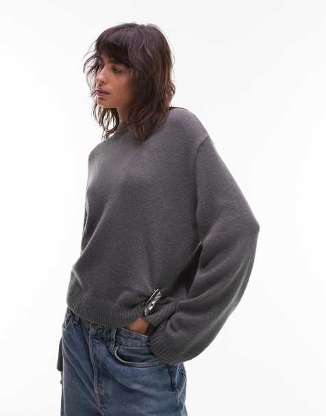 ASOS DESIGN - Koksgrå striktrøje med rund hals og metaldetalje i sølvfarve - view 1