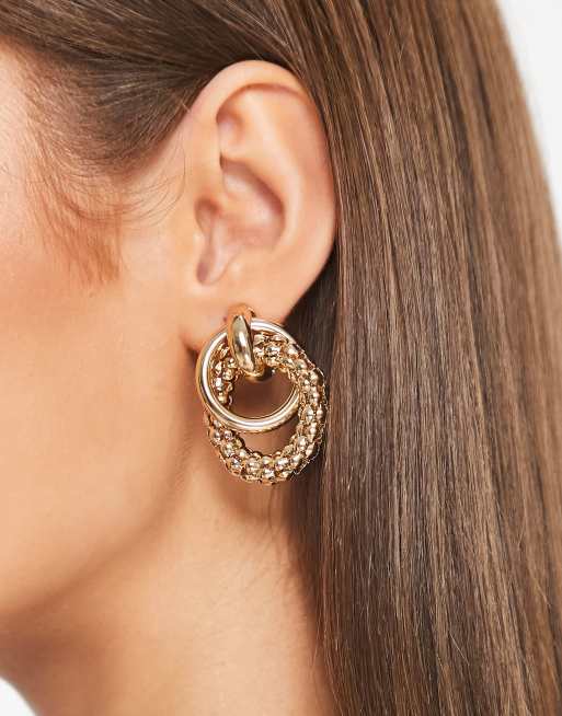 ASOS DESIGN – Kolczyki w odcieniu złota z teksturowanymi ogniwami, 2 z 4
