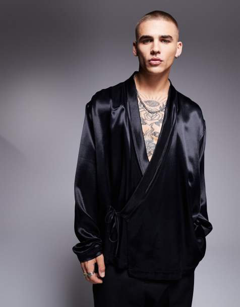 ASOS DESIGN – Kopertowa satynowa koszula w czarnym kolorze - view 1