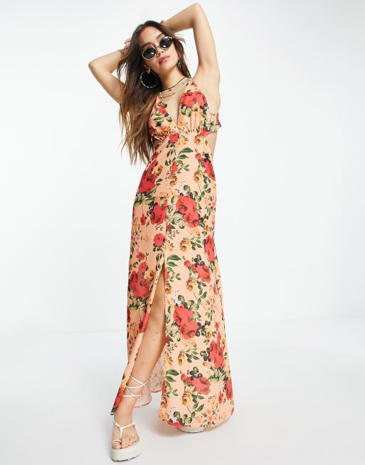 ASOS DESIGN – Kopertowa sukienka maxi na ramiączkach we wzór w róże z głębokim dekoltem w szpic 