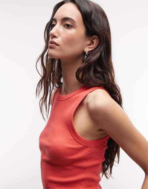 ASOS DESIGN - Koralfarvet ribstrikket racertop med høj hals, 3 af 4