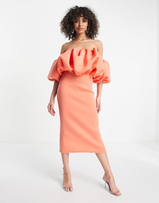 ASOS DESIGN – Koralowa sukienka midi z falbaną