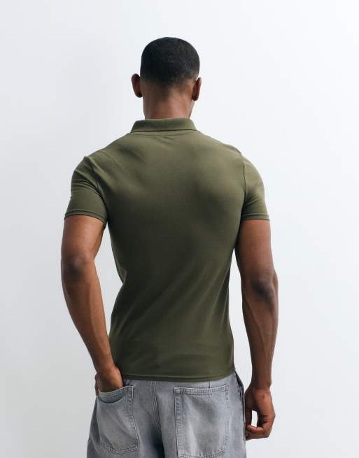 ASOS DESIGN – Körperbetontes Basic-Polohemd aus Pikee in Khaki, 5 von 5
