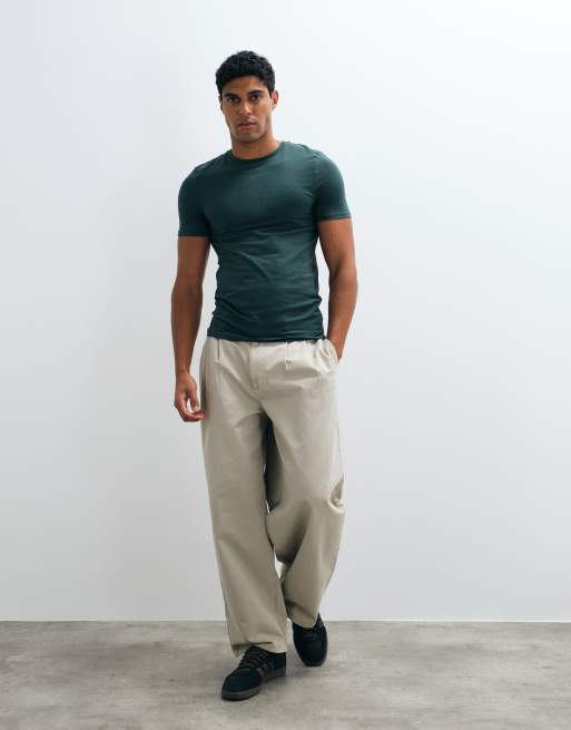 ASOS DESIGN – Körperbetontes Basic-T-Shirt in Dunkelgrün, 3 von 5