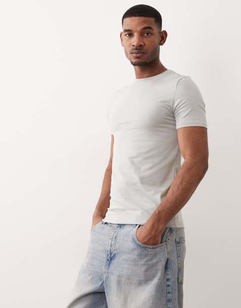 ASOS DESIGN – Körperbetontes Basic-T-Shirt in Hellgrau - view 1