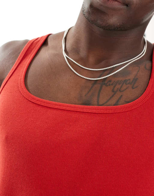 ASOS DESIGN – Körperbetontes, geripptes Trägertop in Rot mit eckigem Ausschnitt, 4 von 4