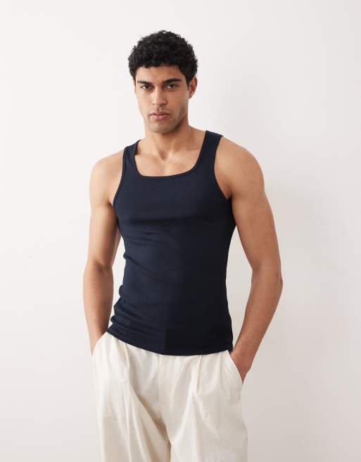 ASOS DESIGN – Körperbetontes Trägertop in geripptem Marineblau mit eckigem Ausschnitt, 3 von 5