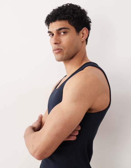 ASOS DESIGN – Körperbetontes Trägertop in geripptem Marineblau mit eckigem Ausschnitt, 4 von 5