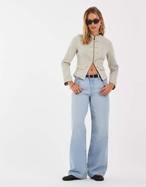 ASOS DESIGN kort denim drummer boy-jakke i beige, 3 af 4