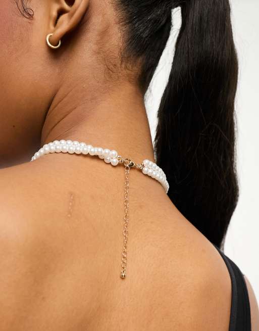 ASOS DESIGN – Kort halsband med syntetpärlor, änglar och hjärtdesign, 3 av 4