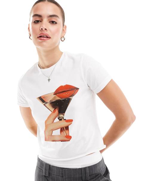 ASOS DESIGN - Kort T-shirt met grafische print van lippen en drankje in wit - view 1