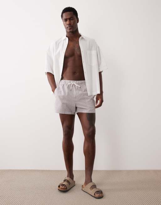 ASOS DESIGN - Korte badeshorts med bordeaux striber i bæk-og-bølge-stof, 2 af 5