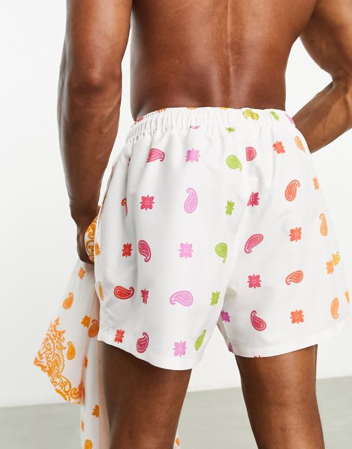 ASOS DESIGN - Korte badeshorts med regnbuefarvet bandanaprint - Del af sæt, 3 af 4