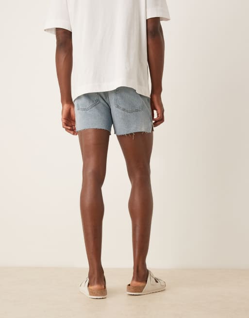 ASOS DESIGN - Korte denim short met rechte pasvorm en scheuren in lichte wassing blauw, 3 van 5