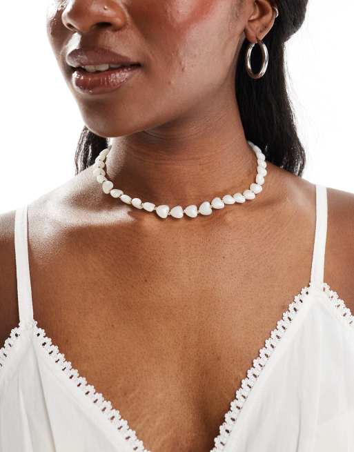 ASOS DESIGN - Korte ketting met ontwerp van hartvormige imitatieparels